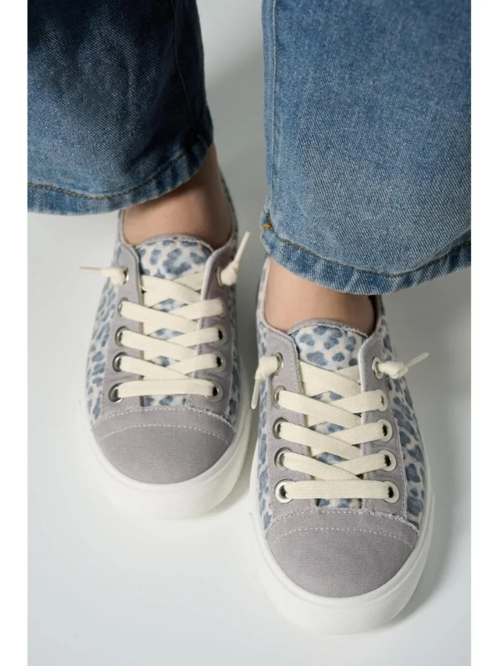 Women's Grey Canvas Lightweight Comfort Memory Foam Insole Casual Sneakers